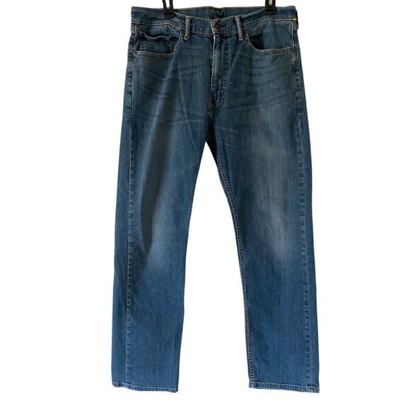 Levis 505 Mens Relaxed Straight Jeans Size 36W x 32L Blue Denim - Picture 2 of 10